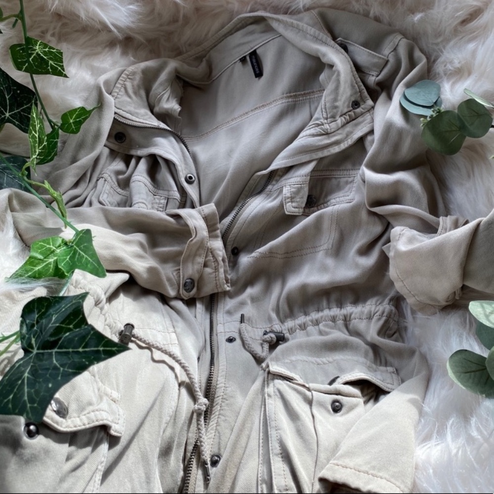 Maurices light fashion jacket
